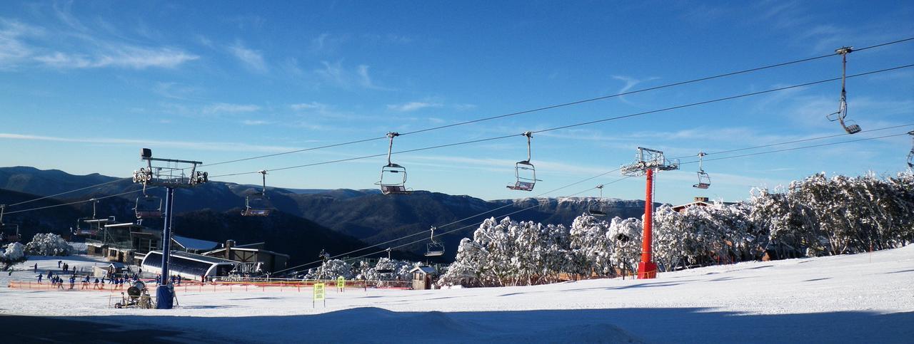 Ski Club Of Victoria - Ivor Whittaker Lodge Mount Buller Esterno foto